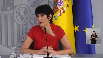 El Gobierno ve "insoportable" el "escarnio" al que está sometida Begoña Gómez y pide que se haga justicia: "Eso significa que es inocente" El Gobierno ve "insoportable" el "escarnio" al que está sometida Begoña Gómez y pide que se haga justicia: "Eso significa que es inocente"