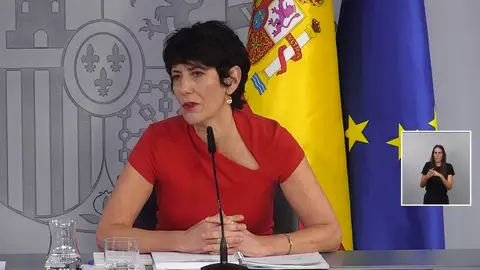 El Gobierno ve "insoportable" el "escarnio" al que está sometida Begoña Gómez y pide que se haga justicia: "Eso significa que es inocente" El Gobierno ve "insoportable" el "escarnio" al que está sometida Begoña Gómez y pide que se haga justicia: "Eso significa que es inocente"