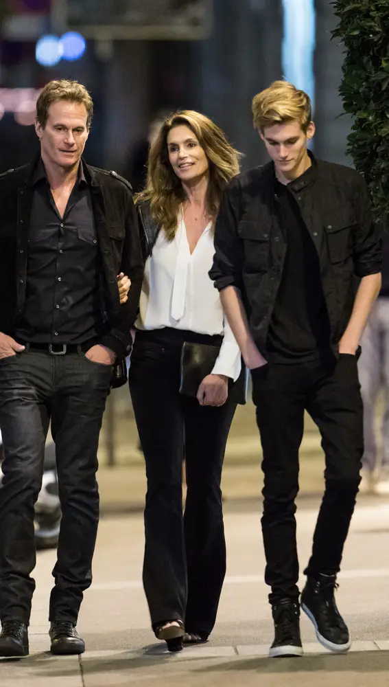Rande y Presley Gerber y Cindy Crawford Rande y Presley Gerber y Cindy Crawford