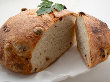 Receta de pan de aceitunas y tomate seco de Joseba Argui&ntilde;ano