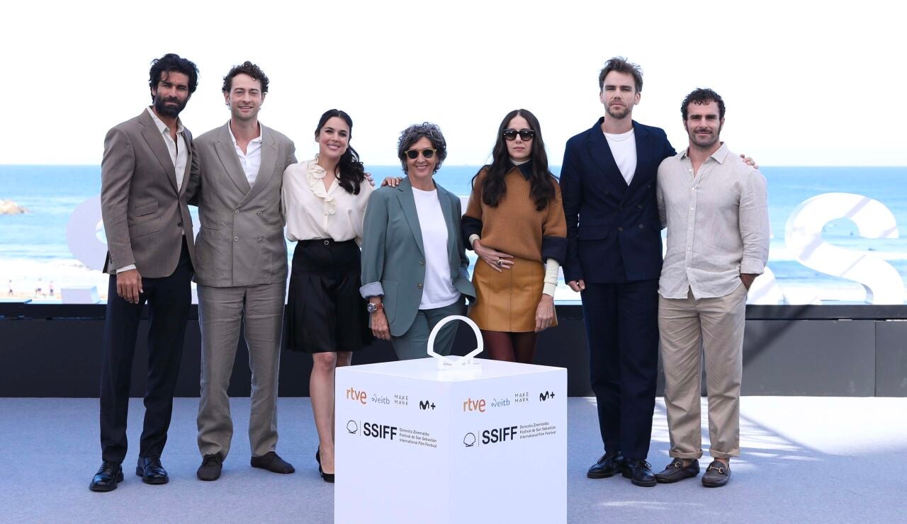 Rub&eacute;n Cortada, Peter Vices, Adriana Ugarte, Elvira M&iacute;nguez, Celia Su&aacute;rez, Jeremy Neumark y Borja Luna