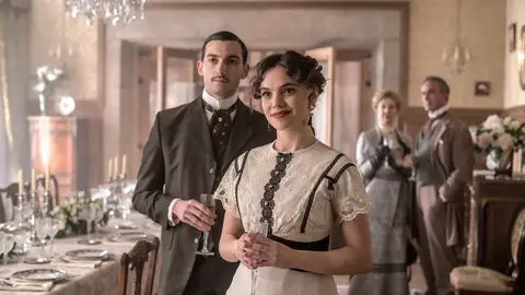 Catalina vuelve irreconocible del internado en el próximo capítulo de Las hijas de la criada Catalina vuelve irreconocible del internado en el próximo capítulo de Las hijas de la criada