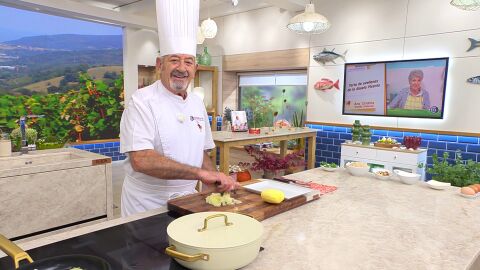 El secreto de las patatas chips de Karlos Argui&ntilde;ano: &ldquo;Me da que os vais a enganchar&rdquo;