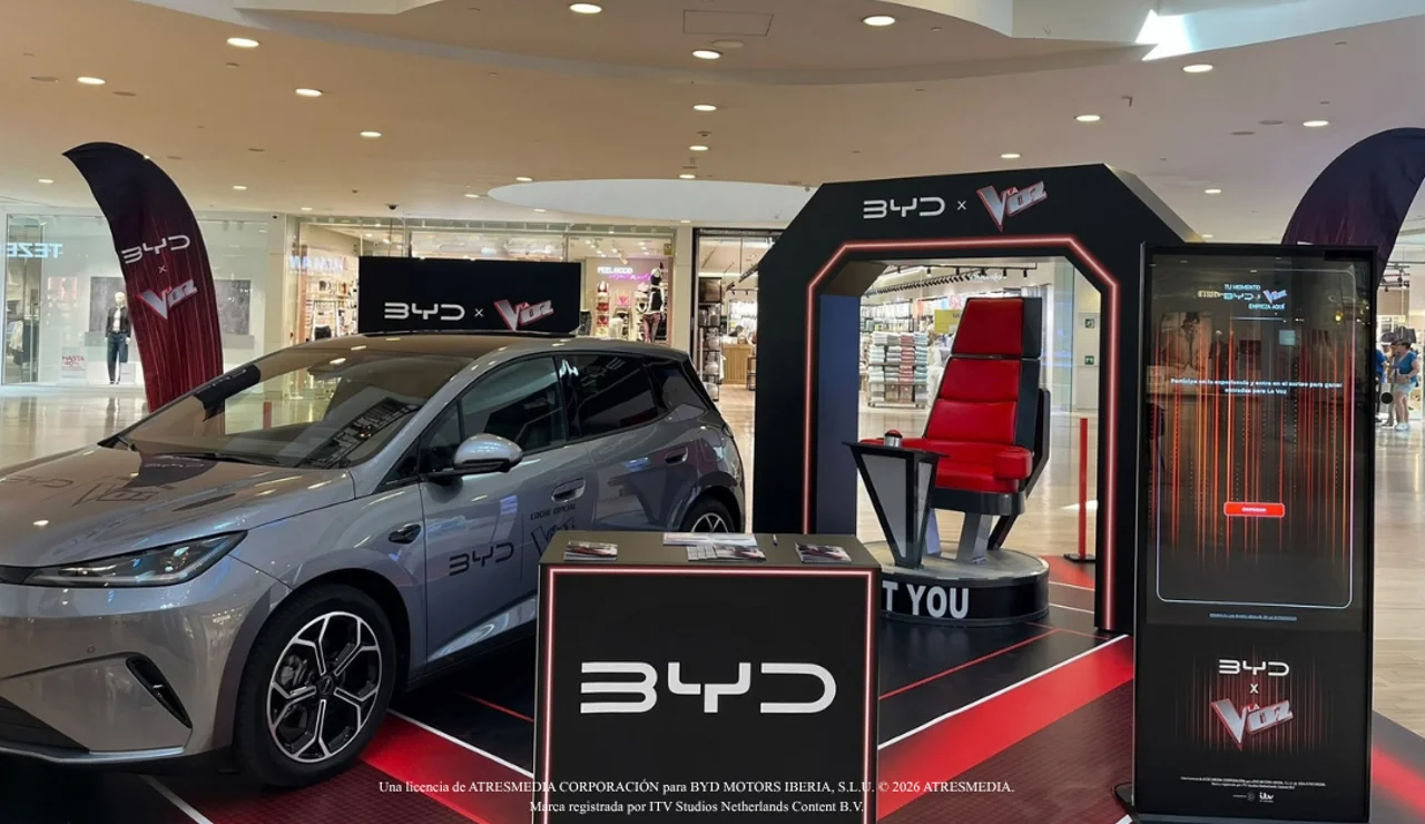 Vive una experiencia única con el coche oficial de La Voz