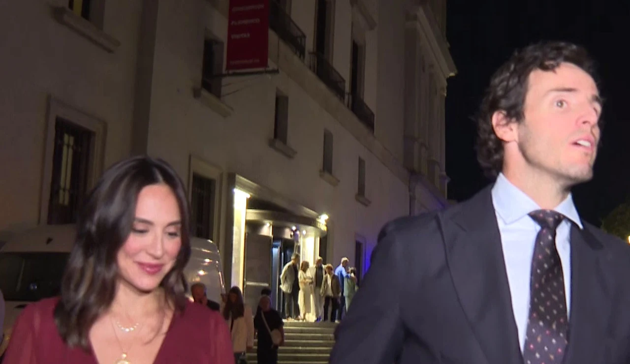 Tamara Falcó e Íñigo Onieva, en el Teatro Real de Madrid