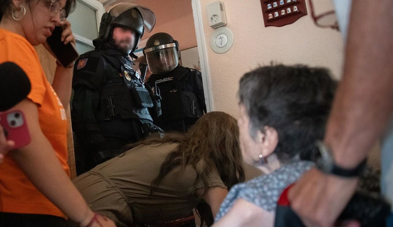 Jupol denuncia la "hipocres&iacute;a" del delegado de Gobierno en Madrid por el desahucio de Maricarmen y una "cortina de humo"