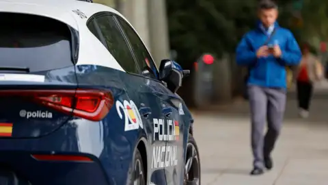 Imagen de un coche de la Policía Nacional Imagen de un coche de la Policía Nacional