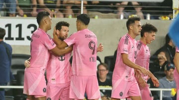 Leo Messi celebra su gol ante Columbus Crew