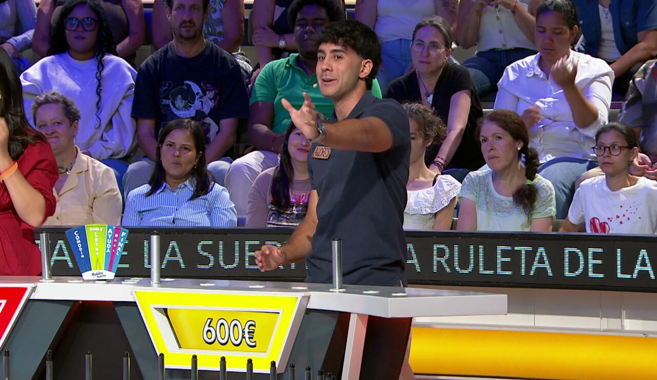 Andr&eacute;s en La ruleta de la suerte