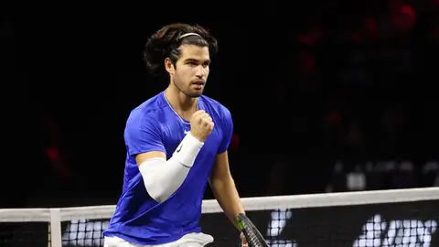 Carlos Alcaraz celebra un punto en Londres durante la Laver Cup Carlos Alcaraz celebra un punto en Londres durante la Laver Cup