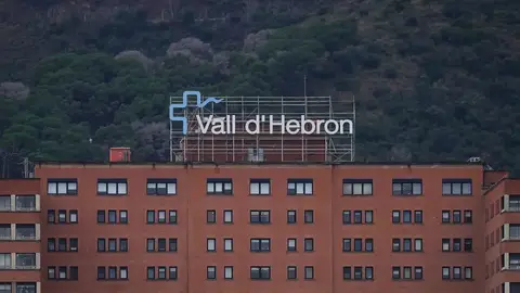 Fachada del Hospital Vall d’Hebron de Barcelona Fachada del Hospital Vall d’Hebron de Barcelona
