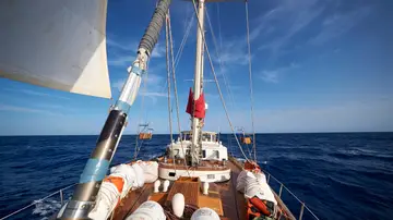Imagen de archivo del barco 'Astral' de la ONG Open Arms en el Mar Mediterráneo en las inmediaciones de Lampedusa (Italia). Imagen de archivo del barco 'Astral' de la ONG Open Arms en el Mar Mediterráneo en las inmediaciones de Lampedusa (Italia).
