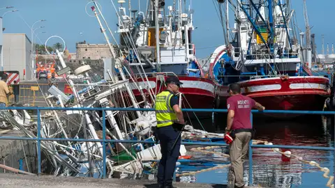 Hundimiento de un atunero en Lanzarote Hundimiento de un atunero en Lanzarote