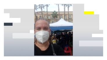 Elvira, desahuciada y enferma, sobrevive en un trastero de dos metros por dos