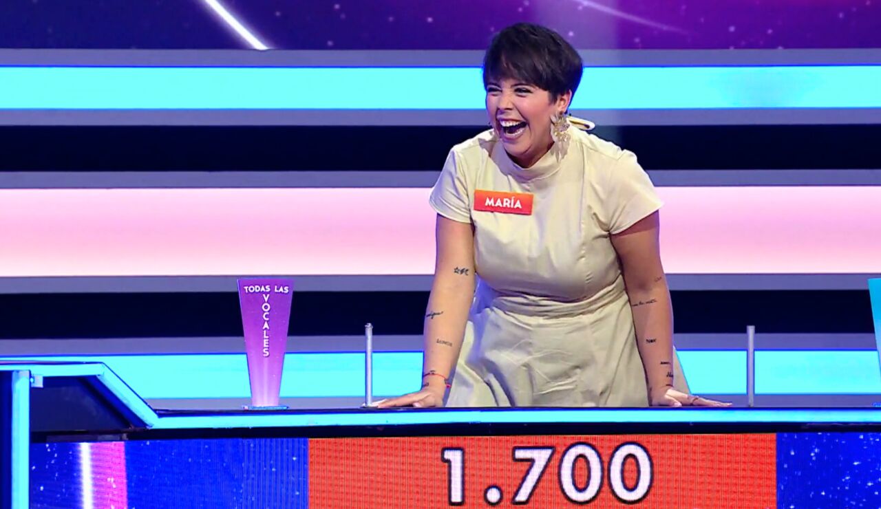 Mar&iacute;a en La ruleta de la suerte noche