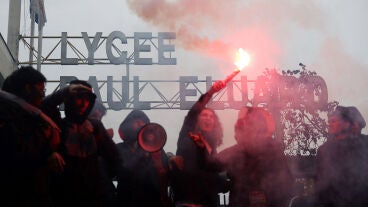 M&aacute;s de 400 detenidos en Francia durante las protestas estudiantiles