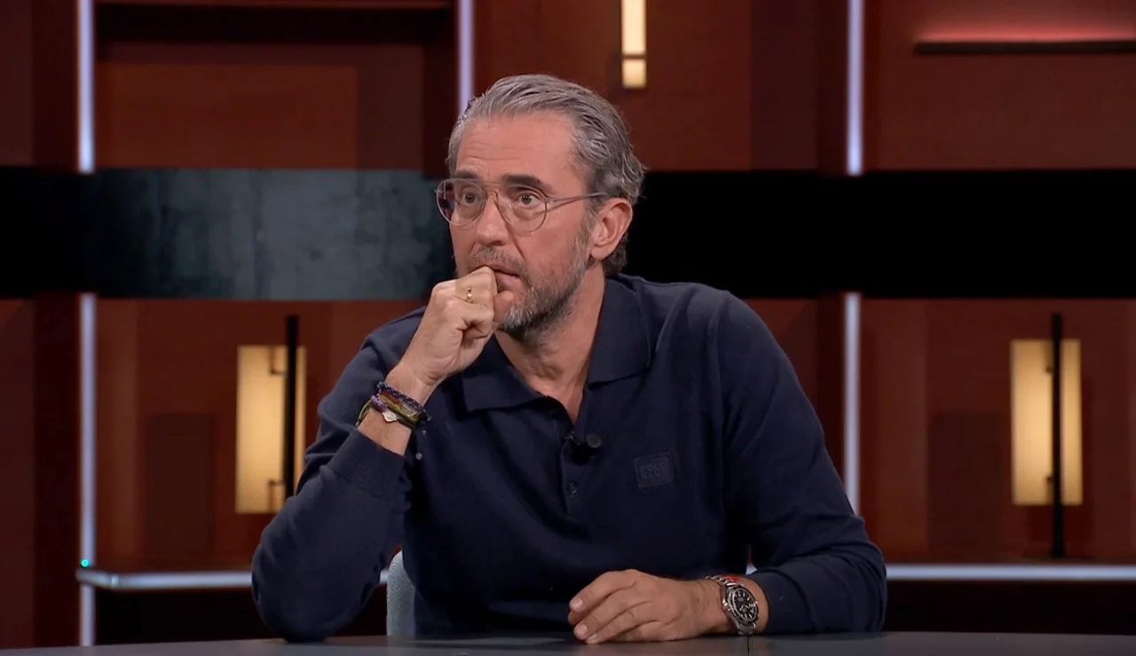Máximo Huerta, sorprendido tras una noche de sexo: "Por la mañana sacó un currículum de la mochila"