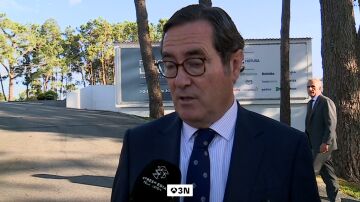 El jefe de la patronal, Antonio Garamendi, duda de la legalidad de una huelga general sin conflicto laboral