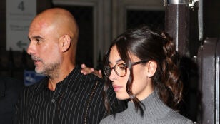 Pep Guardiola y su hija Valentina en la Semana de la Moda de Par&iacute;s