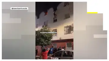 Incendio en Los Pajaritos, Sevilla Incendio en Los Pajaritos, Sevilla