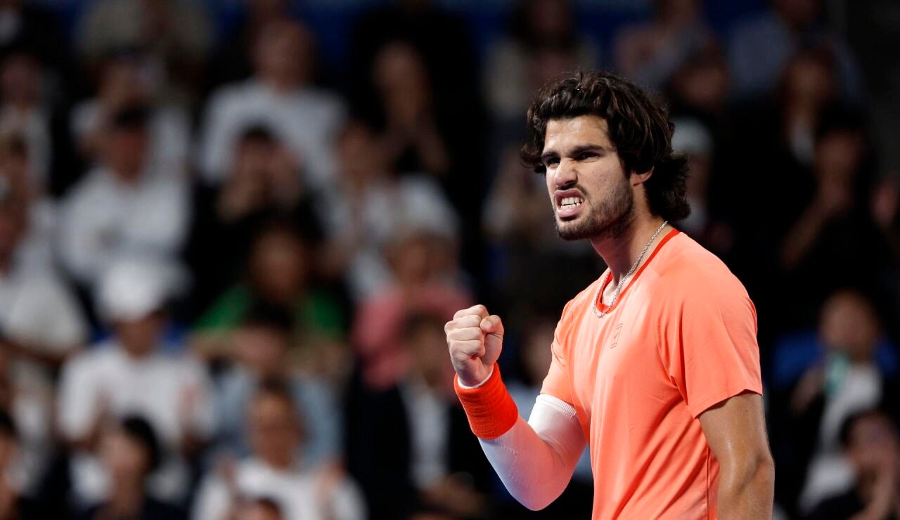 Carlos Alcaraz en el Abierto de Jap&oacute;n