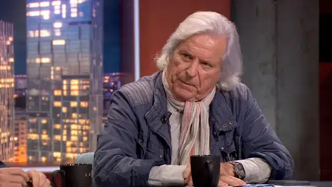 Javier Nart carga contra Sánchez por la vivienda: "Se ha despertado de la cama donde dormitaba" Javier Nart carga contra Sánchez por la vivienda: "Se ha despertado de la cama donde dormitaba"