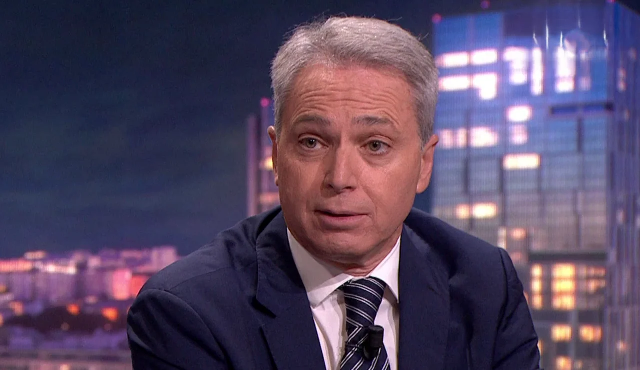 "No creo que sea esa su intención": Vicente Vallés, sobre qué hará Pedro Sánchez si pierde las elecciones