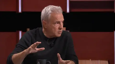 David Summers, sobre la fama de Hombres G: "Las niñas escribían cartas todos los días" David Summers, sobre la fama de Hombres G: "Las niñas escribían cartas todos los días"