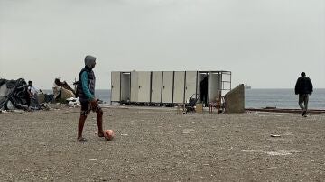 Migrantes en el Guano