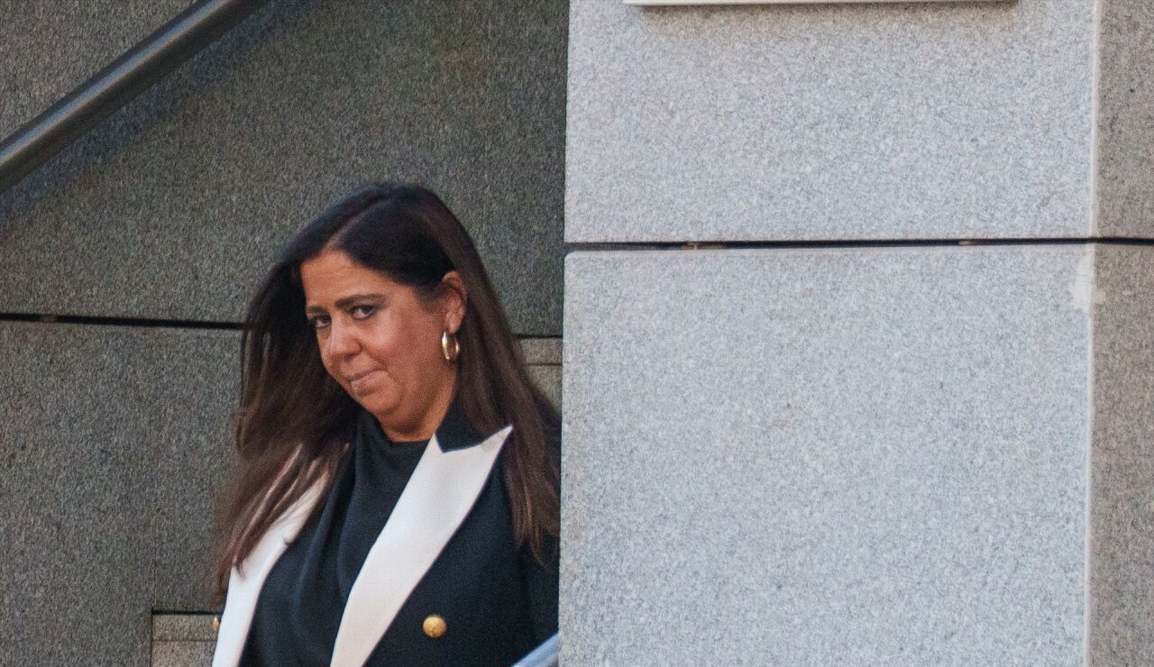 La jueza Biedma saliendo de la Audiencia Nacional