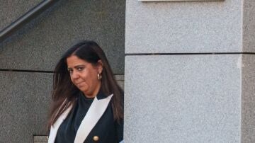 La jueza Biedma saliendo de la Audiencia Nacional