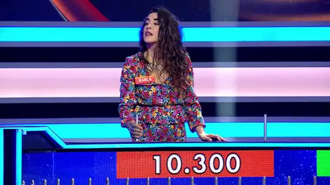 Karla en La ruleta de la suerte Karla en La ruleta de la suerte