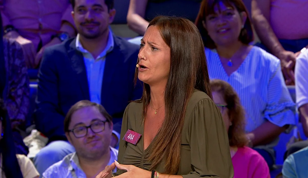 Ana en La ruleta de la suerte