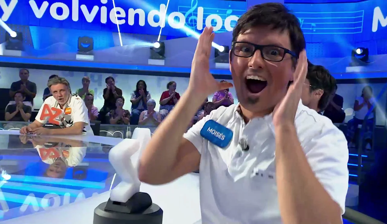 “¡Me estoy volviendo loco!”: Moisés sobresalta a Roberto Leal con un pleno explosivo en La Pista