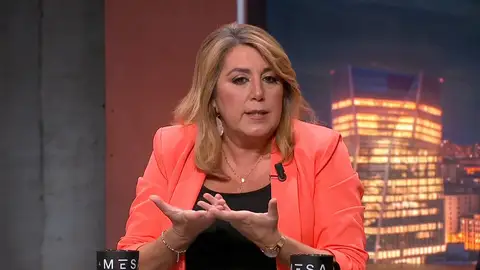 Susana Díaz critica el estilo de Óscar Puente en redes: "Prefiero ser más sosa, un huevito sin sal y no demasiado histriónica" Susana Díaz critica el estilo de Óscar Puente en redes: "Prefiero ser más sosa, un huevito sin sal y no demasiado histriónica"