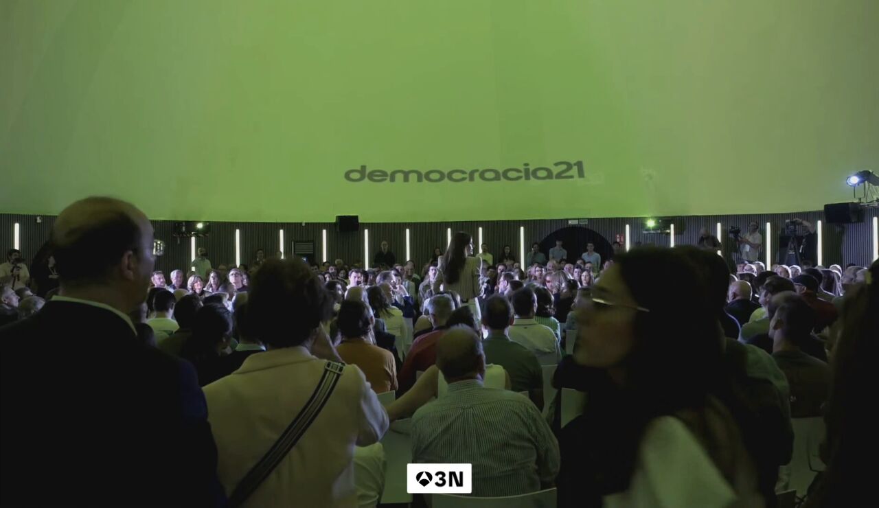 Miriam Gonz&aacute;lez lanza Democracia 21 para "modernizar la democracia espa&ntilde;ola" y romper con los dos bloques