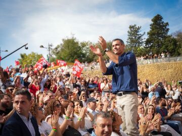 Imagen del secretario general del PSOE y presidente del Gobierno, Pedro S&aacute;nchez, en el primer acto de precampa&ntilde;a de las elecciones del 29N. 