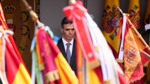 Imagen de archivo del presidente del Gobierno, Pedro S&aacute;nchez. durante el desfile de las Fuerzas Armadas con motivo de la Fiesta Nacional el 12 de octubre de 2025, en Madrid.