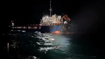 Bulgaria apunta a Rusia tras el ataque con drones que hunde un carguero en el mar Negro Bulgaria apunta a Rusia tras el ataque con drones que hunde un carguero en el mar Negro
