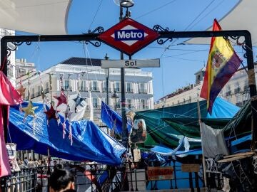 La Comunidad pide al delegado del Gobierno el desalojo de la acampada en Sol ante el "riesgo" para los viajeros de Metro