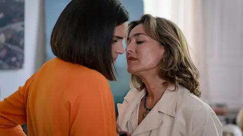 Fina frena a Bianca cuando intenta besarla de nuevo: “No lo estropeemos” Fina frena a Bianca cuando intenta besarla de nuevo: “No lo estropeemos”