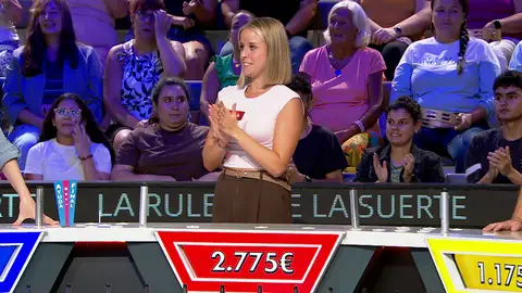 Virginia en La ruleta de la suerte Virginia en La ruleta de la suerte