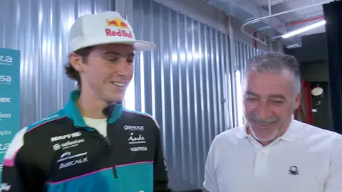 Máximo Quiles, campeón de Moto 3, con Javier Alba Máximo Quiles, campeón de Moto 3, con Javier Alba