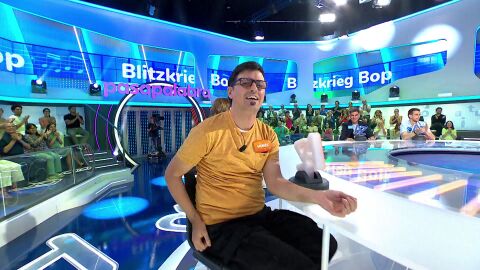 Mois&eacute;s se deja llevar por los Ramones en La Pista
