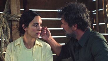 "Hac&iacute;a tiempo que no sent&iacute;a curiosidad por alguien": Mar&iacute;a vuelve a ilusionarse en Entre Tierras 2