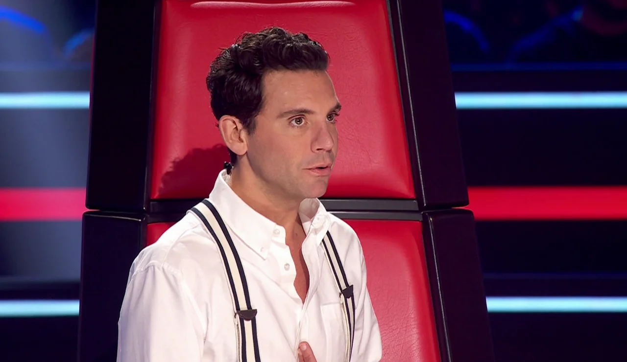 Mika se sincera con Pedro Yeste en La Voz: “Estás cantando como un viejo”