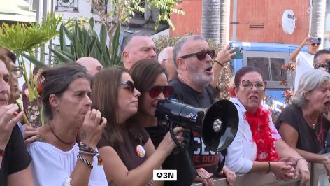 V&Iacute;DEO | Marlaska es recibido con abucheos a su llegada a Ceuta