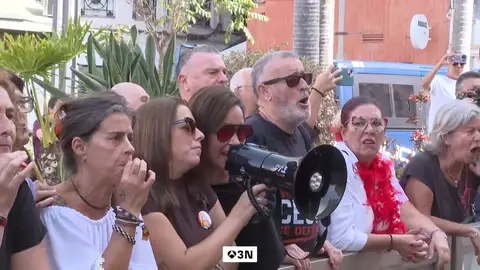 VÍDEO | Marlaska es recibido con abucheos a su llegada a Ceuta VÍDEO | Marlaska es recibido con abucheos a su llegada a Ceuta