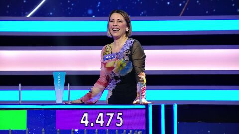 Alicia en La ruleta de la suerte noche