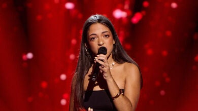 Nerea se atreve con Adele y consigue conquistar a Lola Índigo en La Voz